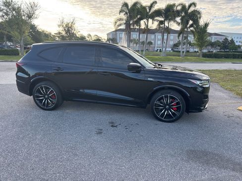 Used 2022 Acura MDX Type S AWD/4WD image 3