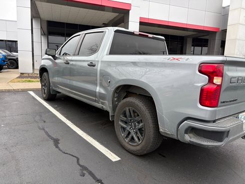 Used 2024 Chevrolet Silverado 1500 Custom w/ LPO, Dark Essentials Package image 4