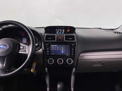 Used 2016 Subaru Forester 2.5i Premium w/ All-Weather Package AWD/4WD image 15