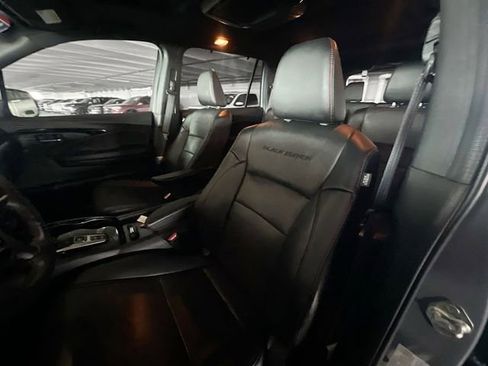 Used 2022 Honda Pilot Black Edition image 10