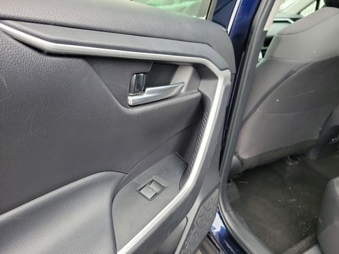 Used 2024 Toyota RAV4 XLE image 13