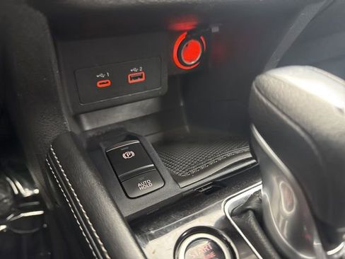 Used 2024 Nissan Kicks SR image 22