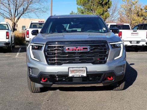 New 2026 GMC Acadia AT4 w/ Luxury Package image 5