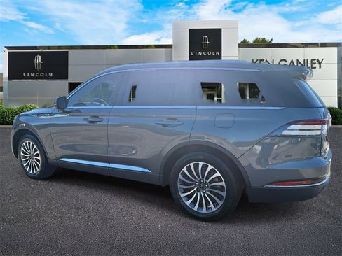 Used 2024 Lincoln Aviator Reserve w/ Elements Package Plus image 5