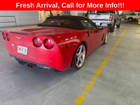 Used 2006 Chevrolet Corvette Convertible w/ Preferred Equipment Group RWD image 18