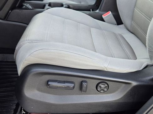 Used 2018 Honda CR-V EX image 25