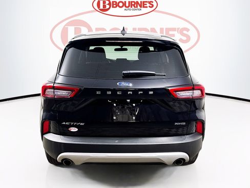 Used 2023 Ford Escape Active image 8