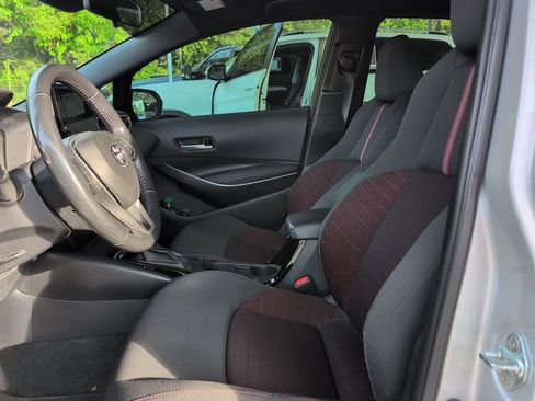 Used 2023 Toyota Corolla SE image 5