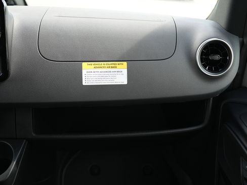 New 2025 Mercedes-Benz Sprinter 2500 image 16