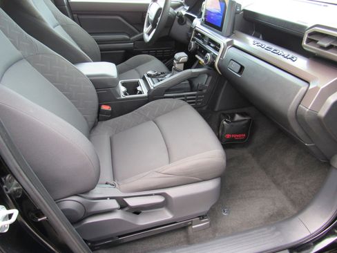 Used 2024 Toyota Tacoma SR5 image 34