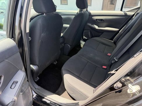 Used 2024 Nissan Sentra S FWD image 13