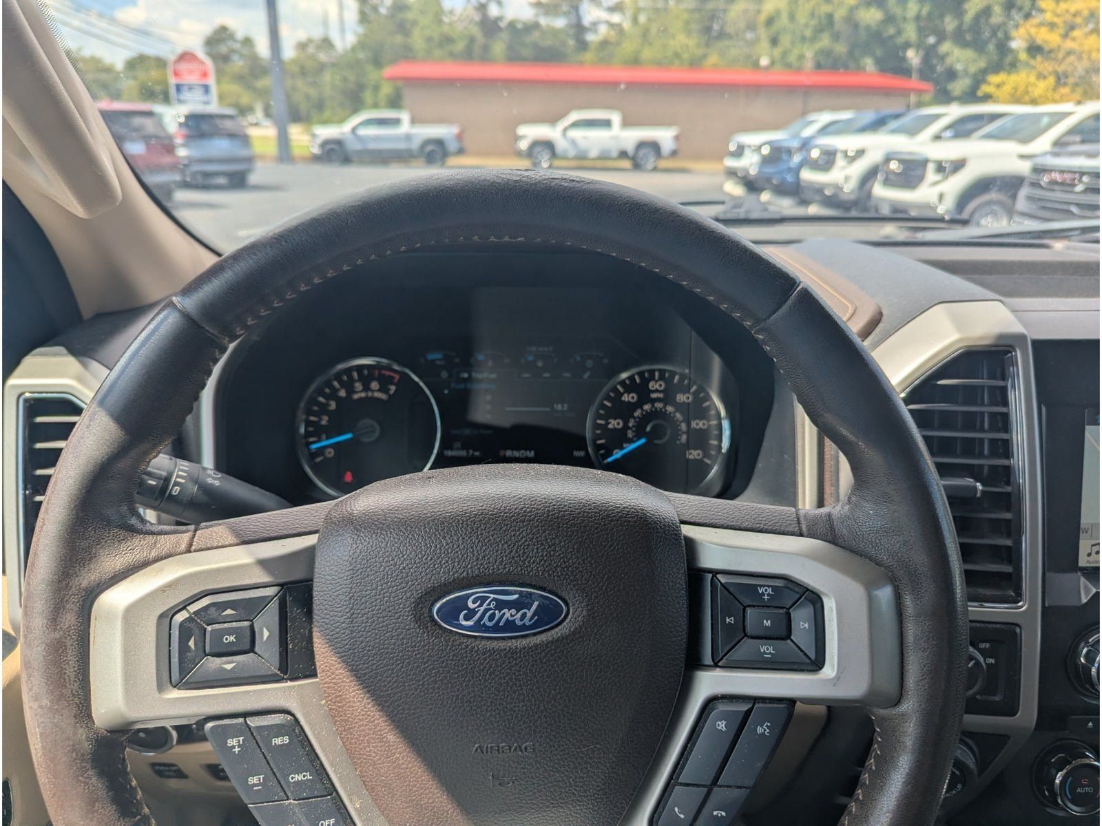 Used 2018 Ford F150 Lariat RWD image 16