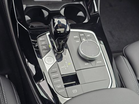 New 2025 BMW X4 xDrive30i w/ Premium Package image 23