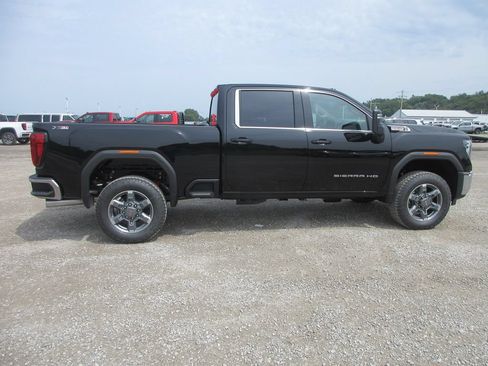 New 2026 GMC Sierra 3500 SLE w/ SLE Value Package AWD/4WD image 3