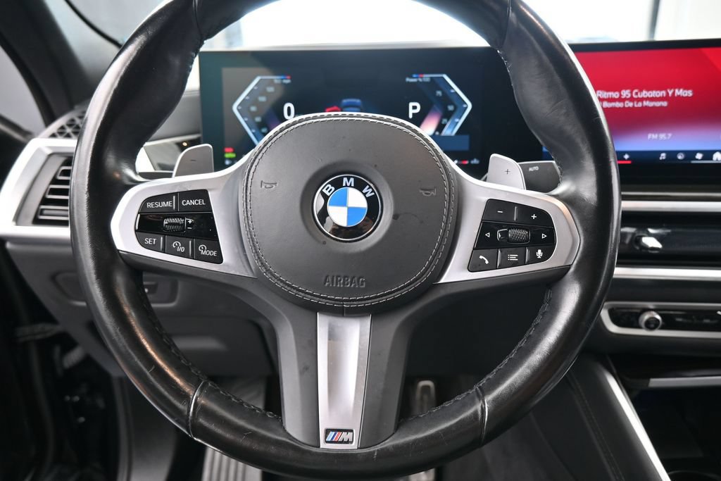 Used 2025 BMW X6 xDrive40i AWD/4WD image 36
