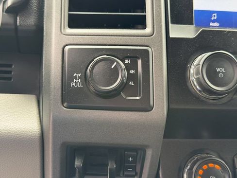 Used 2021 Ford F250 XL w/ STX Appearance Package AWD/4WD image 16
