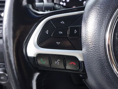 Used 2020 Jeep Compass Limited image 12