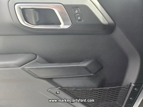 New 2026 Ford Bronco Outer Banks image 21