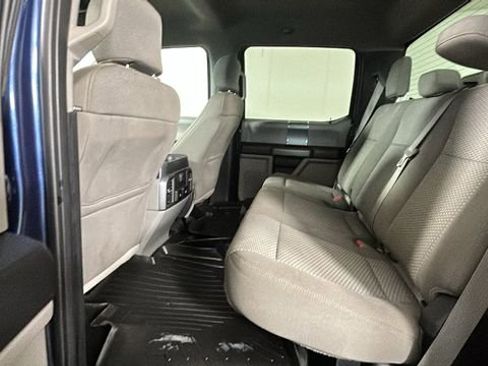 Used 2017 Ford F250 XLT w/ XLT Premium Package AWD/4WD image 26