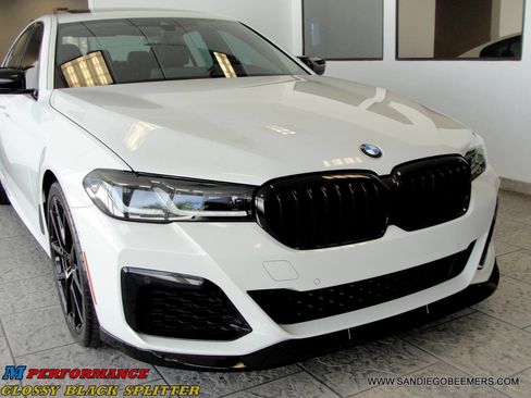 Used 2023 BMW 540i w/ M Sport Package RWD image 9