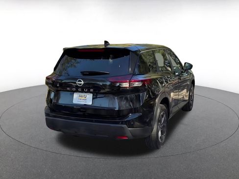 Used 2025 Nissan Rogue SV image 14