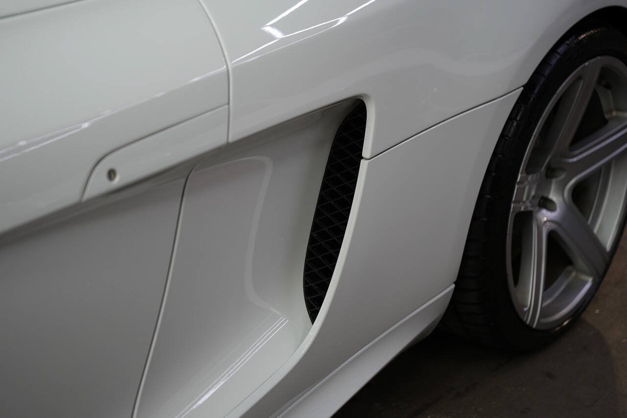 Used 2011 Audi R8 V10 AWD/4WD image 19