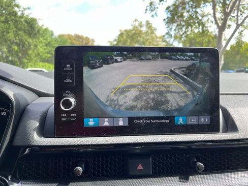 Used 2025 Honda CR-V EX-L image 8