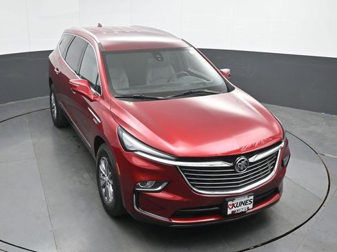 Used 2024 Buick Enclave Premium AWD/4WD image 35