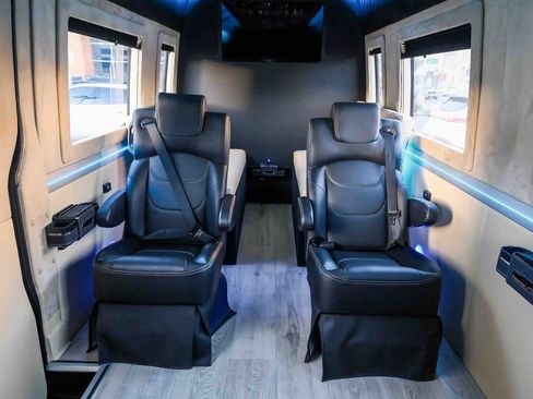 Used 2024 Mercedes-Benz Sprinter 3500 w/ Parking Package image 35