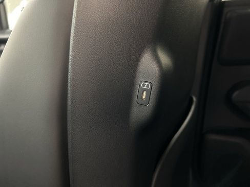 New 2027 Kia Telluride S image 25