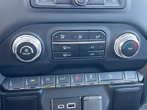 New 2026 GMC Sierra 1500 Pro w/ Pro Value Package AWD/4WD image 21