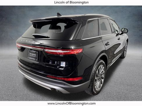 Used 2023 Lincoln Corsair Reserve AWD/4WD image 7
