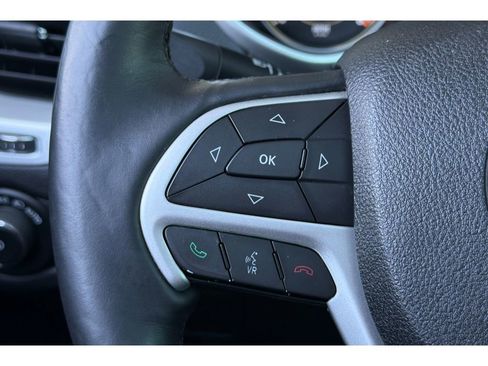 Used 2014 Jeep Cherokee Trailhawk w/ Comfort/Convenience Group AWD/4WD image 28