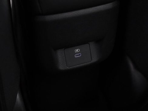 New 2025 Nissan Versa SV w/ Trunk Package image 20