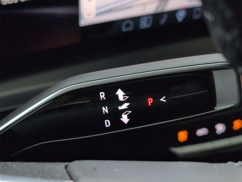 Used 2026 Cadillac Lyriq V image 14