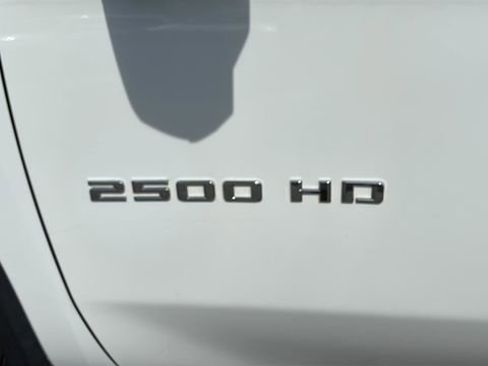 Used 2022 Chevrolet Silverado 2500 LTZ w/ LTZ Plus Package image 42