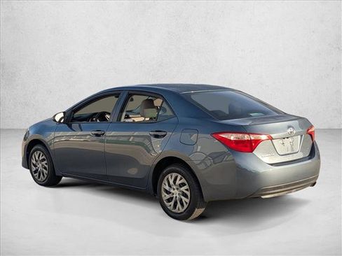 Used 2018 Toyota Corolla LE FWD image 7