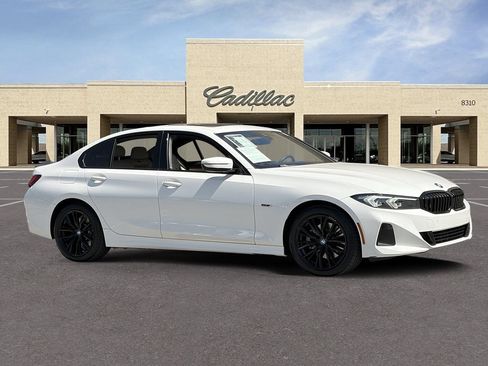 Used 2023 BMW 330e w/ Driving Assistance Package RWD image 3