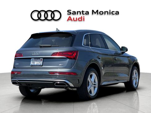 Used 2024 Audi Q5 e Premium w/ Convenience Package AWD/4WD image 2