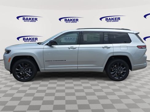 New 2026 Jeep Grand Cherokee L Limited AWD/4WD image 6