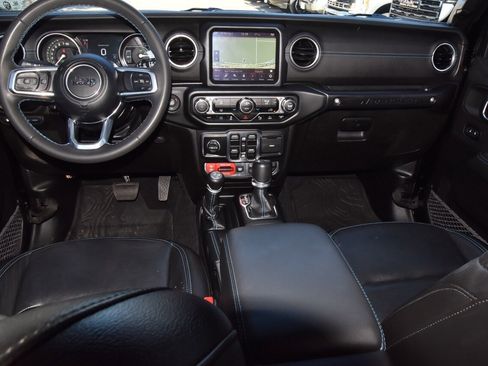 Used 2023 Jeep Wrangler Unlimited Rubicon 4xe w/ Steel Bumper Group image 16