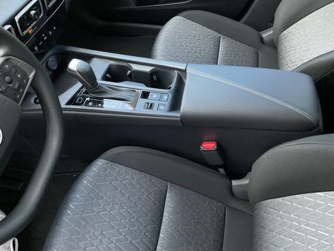 New 2026 Nissan Sentra SV w/ Floor Mat Package image 31