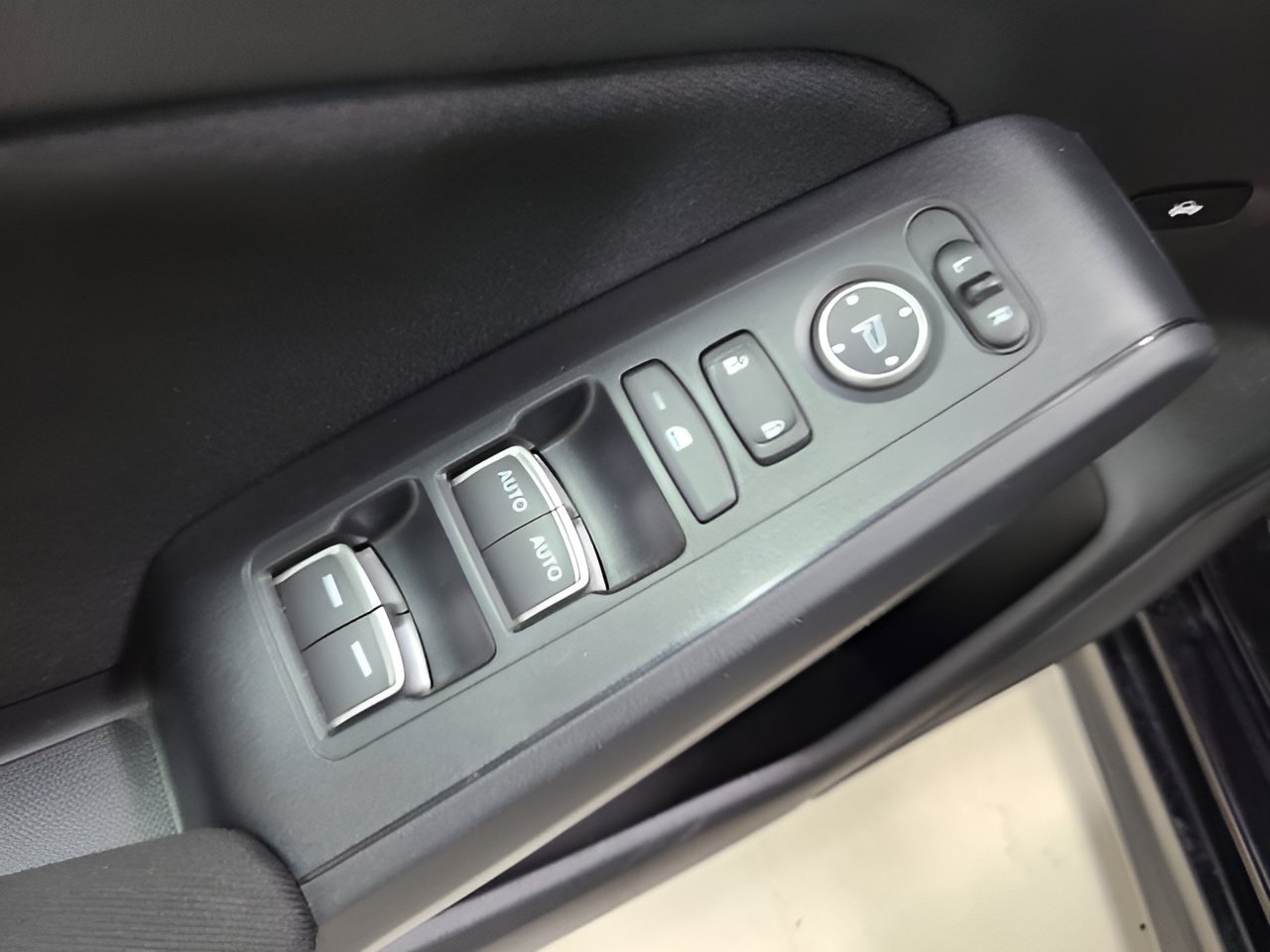 Used 2024 Honda Civic Sport image 19