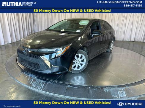 Used 2022 Toyota Corolla LE FWD image 1