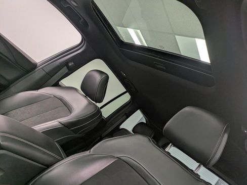 Used 2024 Jeep Grand Cherokee Altitude image 22