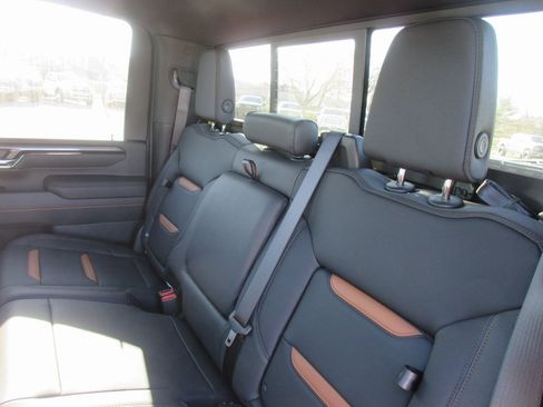 New 2026 GMC Sierra 2500 AT4 w/ AT4 Premium Plus Package image 15