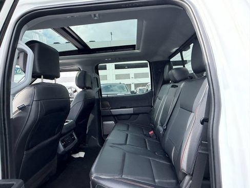 Used 2024 Ford F250 Lariat w/ Lariat Ultimate Package AWD/4WD image 14