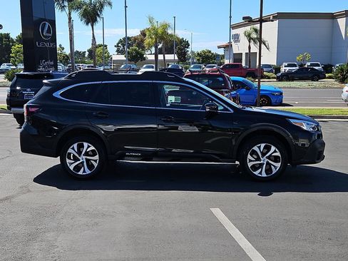 Used 2020 Subaru Outback Limited image 5