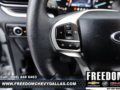 Used 2024 Ford Explorer XLT w/ Equipment Group 202A image 20