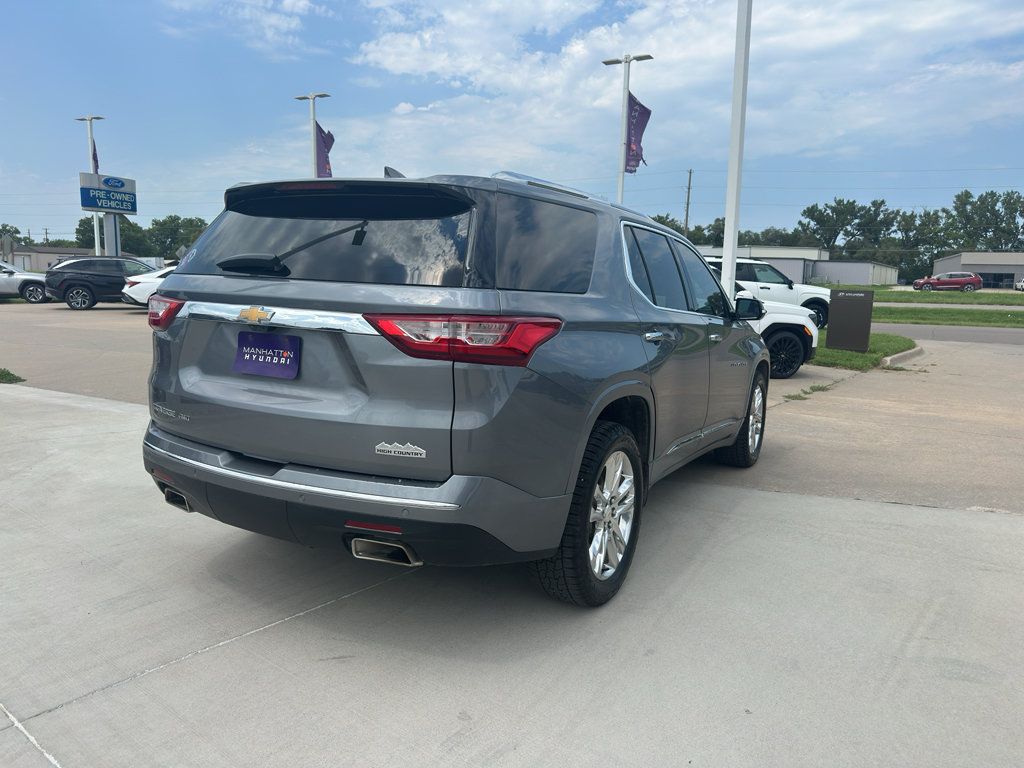 Used 2020 Chevrolet Traverse High Country AWD/4WD image 3